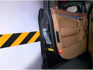 Ochrana dverí vozidla na stenu garáže 50 x 10 x 1,5 cm